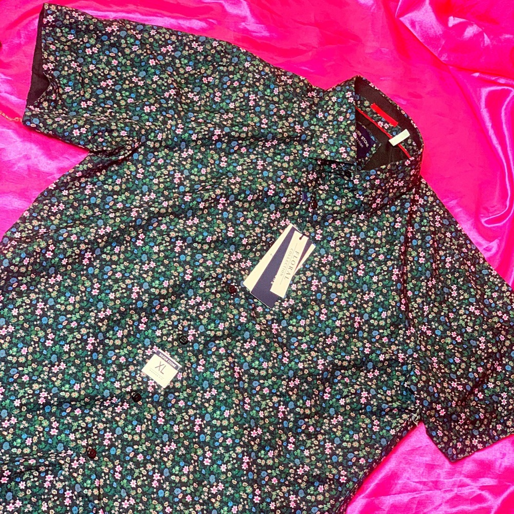 Floral button